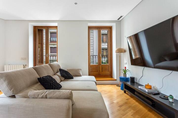 Apartamento en SAlAMANCA, CON ViSTAS TOP!* gallery image 3