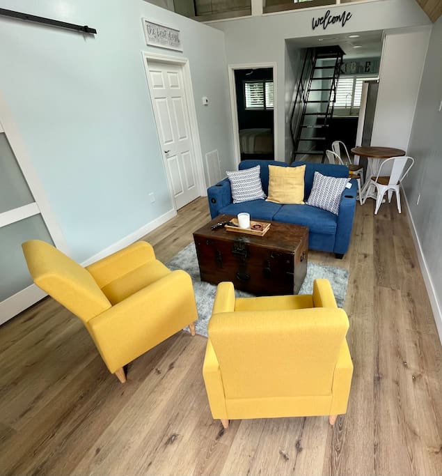 Airbnb Damon's Hideaway
