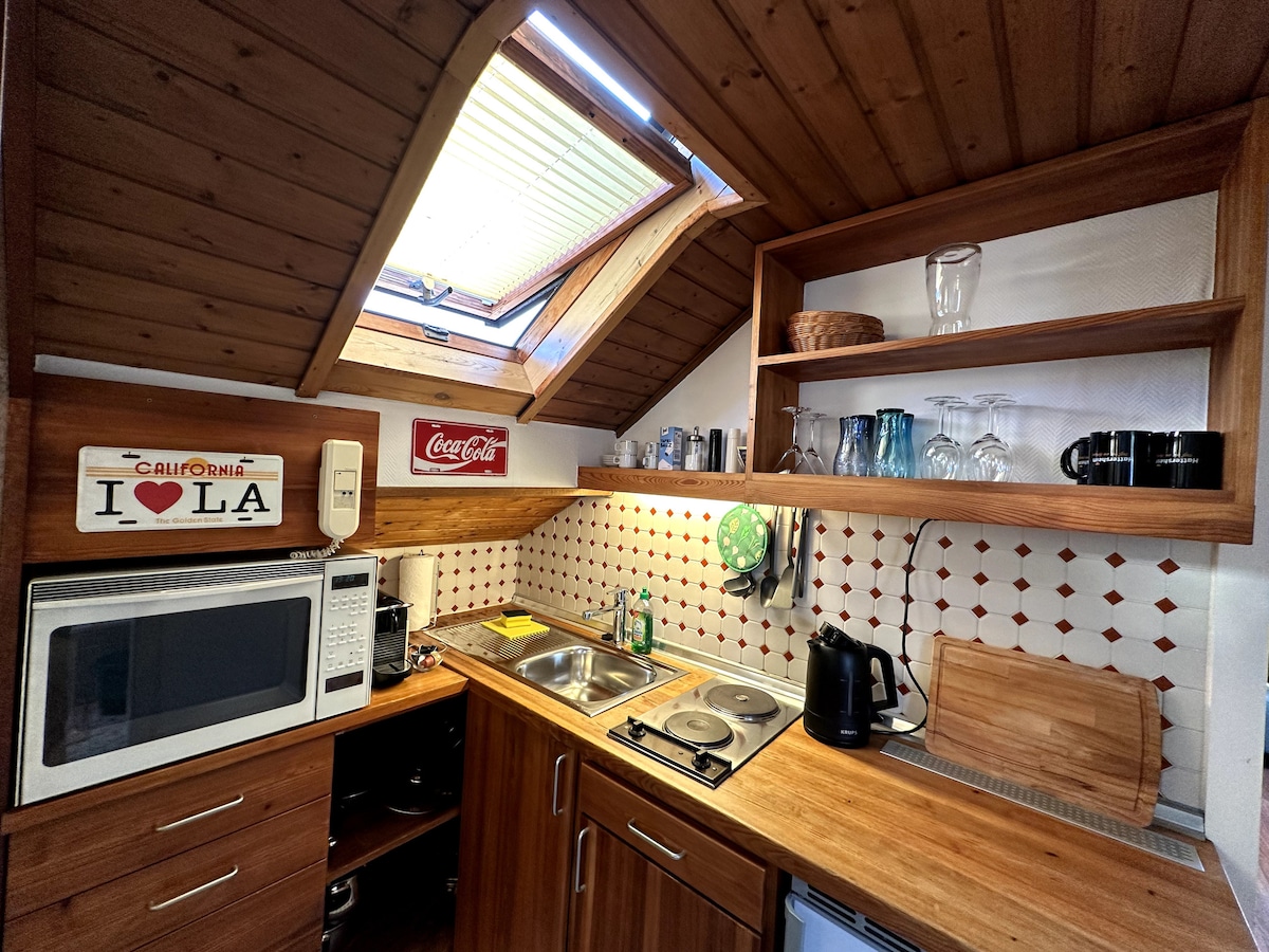 Top Airbnb: Cozy, bright 2-room apartment in Main Taunus Kreis