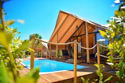 Popular Airbnb listing: Floria Glamping Garden tent 48m2 with pool in Gondolići