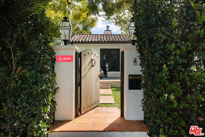 Lovely Home in West Hollywood