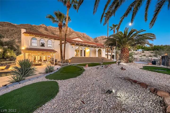 Immaculate Las Vegas estate gallery image 2