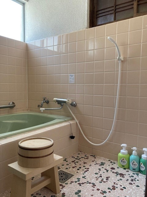 フルバスルーム