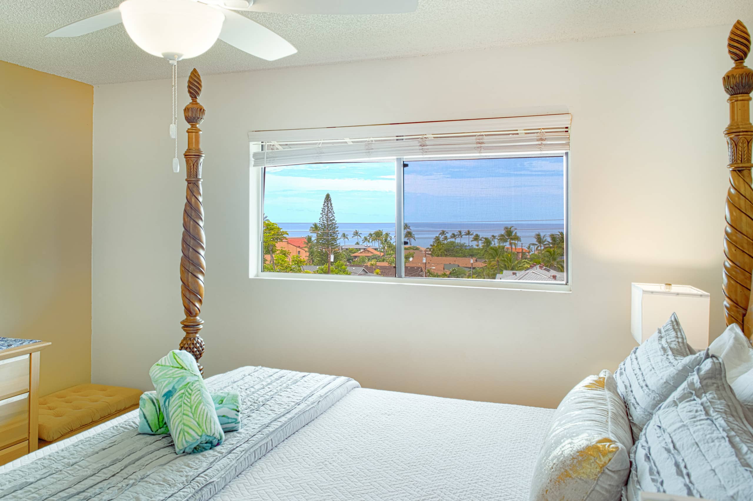 Condo in Kihei · ★4.96 · 5 bedrooms · 5 beds · 2.5 private baths - Image 14