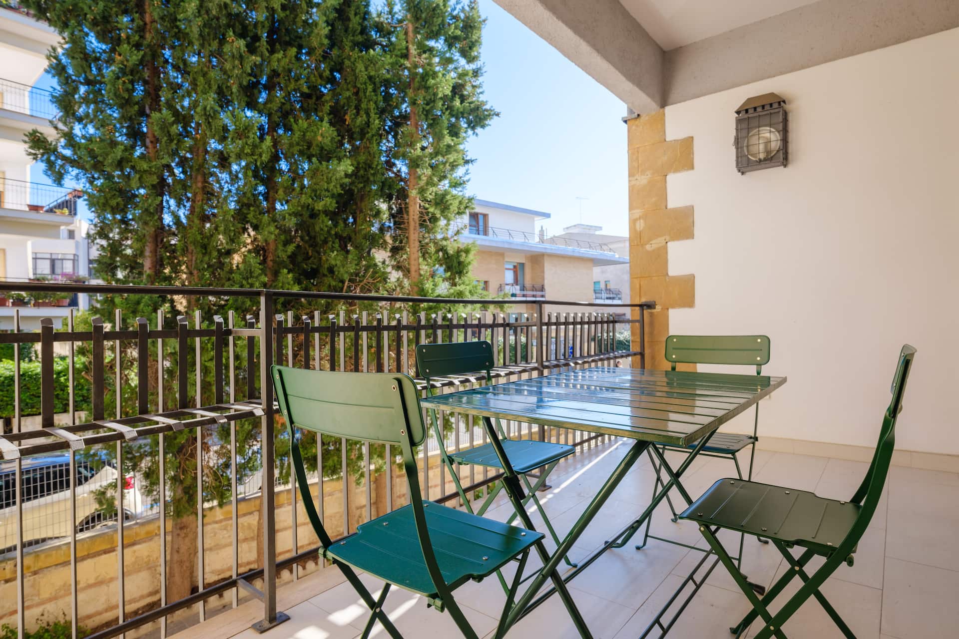 Cozy apartment in Lecce, parking