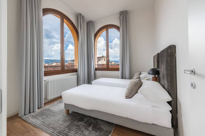 Borgo Pinti panorama gallery image 3