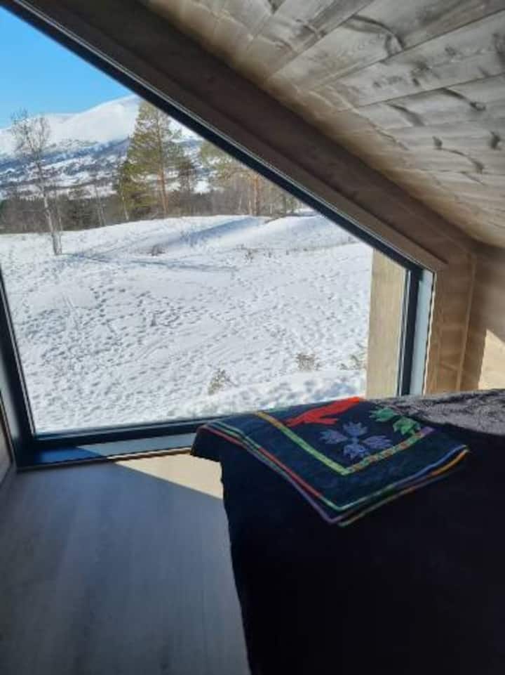 غرفة النوم رقم 5، (كوة للنوم بسرير بعرض 120 سم). 