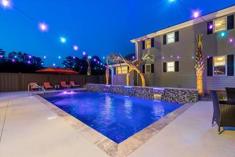 The Pointe at Goat Island W/Pool, boat ramp & Pier