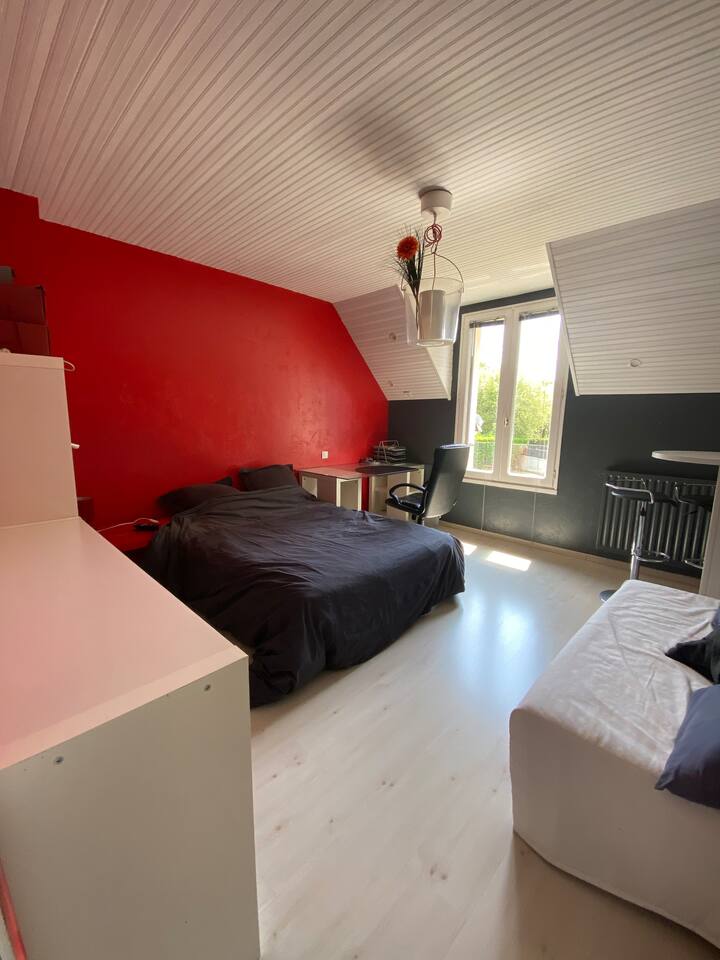 غرفة النوم 1