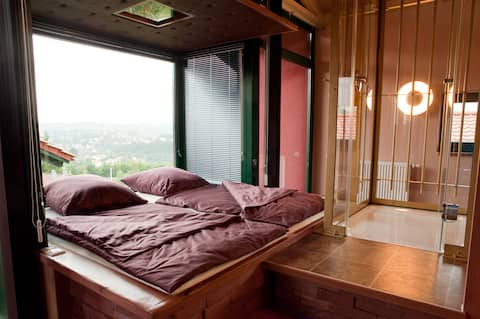 Stylish house with in-house sauna & hot tub