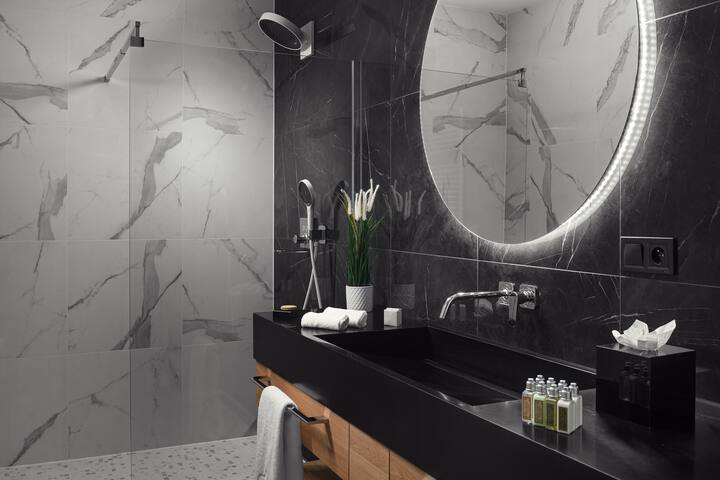 U Pujcovny Apartment Old Town – Three Bedroom gallery image 3