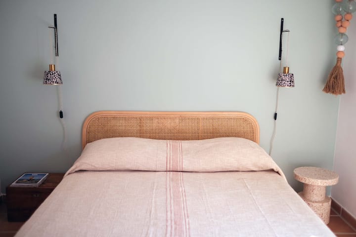 غرفة النوم 2