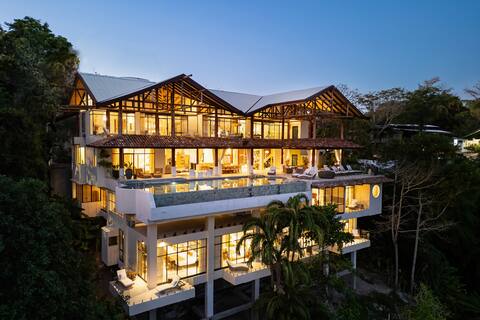 Privileged Ocean Views | Immense Pool | Luxury 6BR