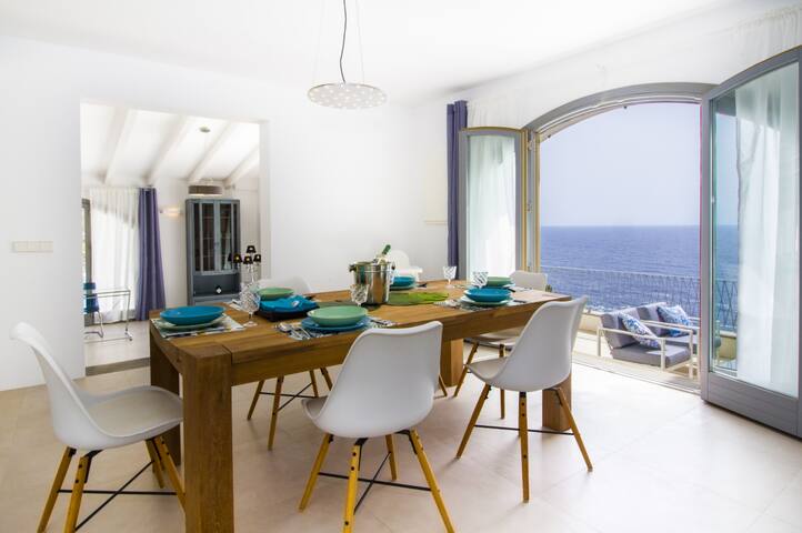 Casa Blanca gallery image 3