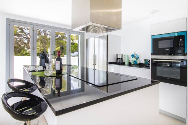 Casa Blanca gallery image 5