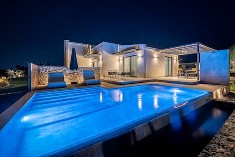 Campo Premium Stay Villas - Private Pool