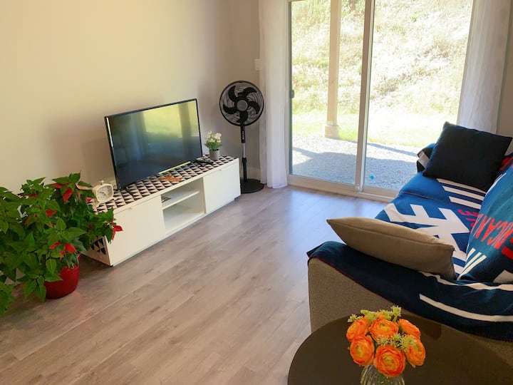 Cozy Ground Floor Suite In Bedford South - Halifax