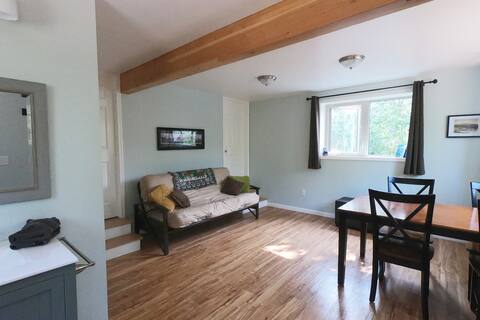 McCarthy Guesthouse - Bear's Den