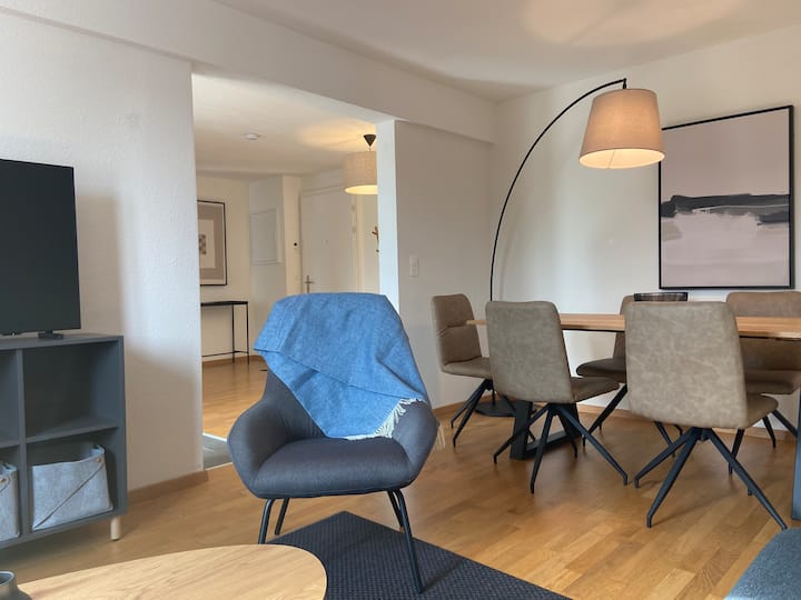 salon avec coin repas