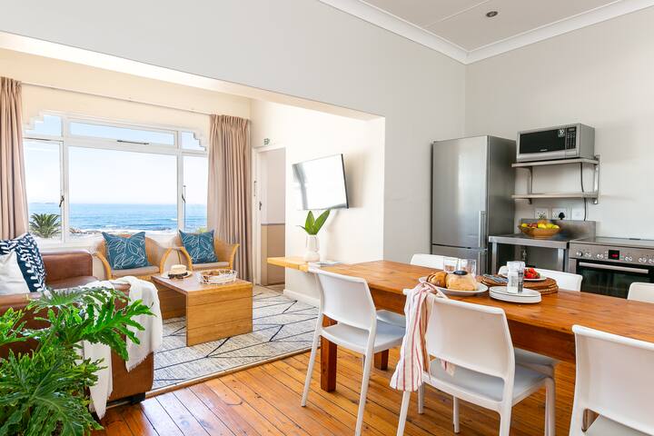 3 Bedroom Sea View Apartment gallery image 2
