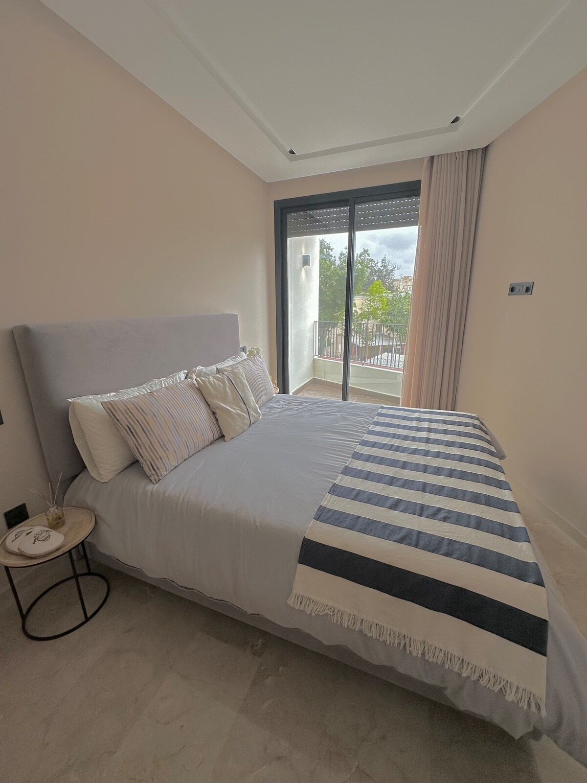 Rental unit in Casablanca  50  1 bedroom  1 bed  1 bath - image 2