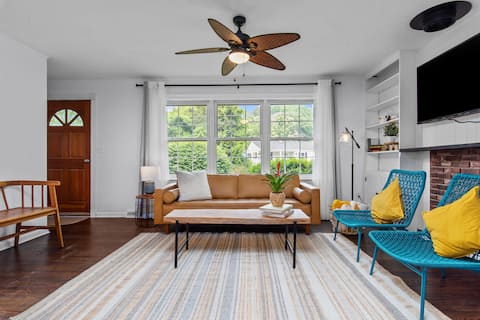 Cozy Arnold House Near Annapolis