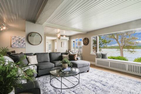 Watersedge West| Lakefront | Pier | Beach | Cabana