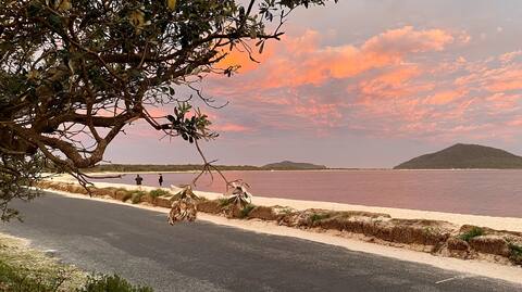 Seaside Serenity Getaway Winda Woppa