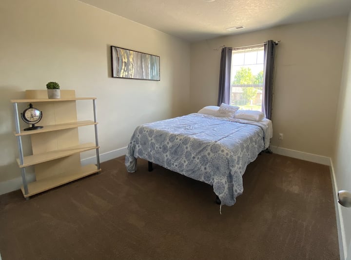 საძინებელი 3