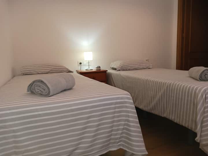 غرفة النوم 2