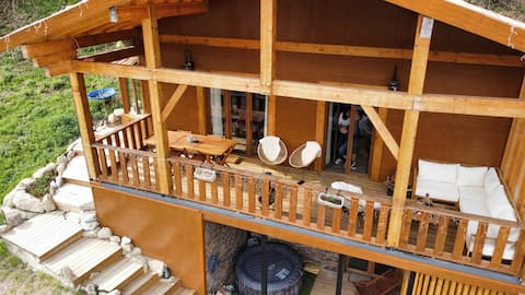 Cozy mountain chalet