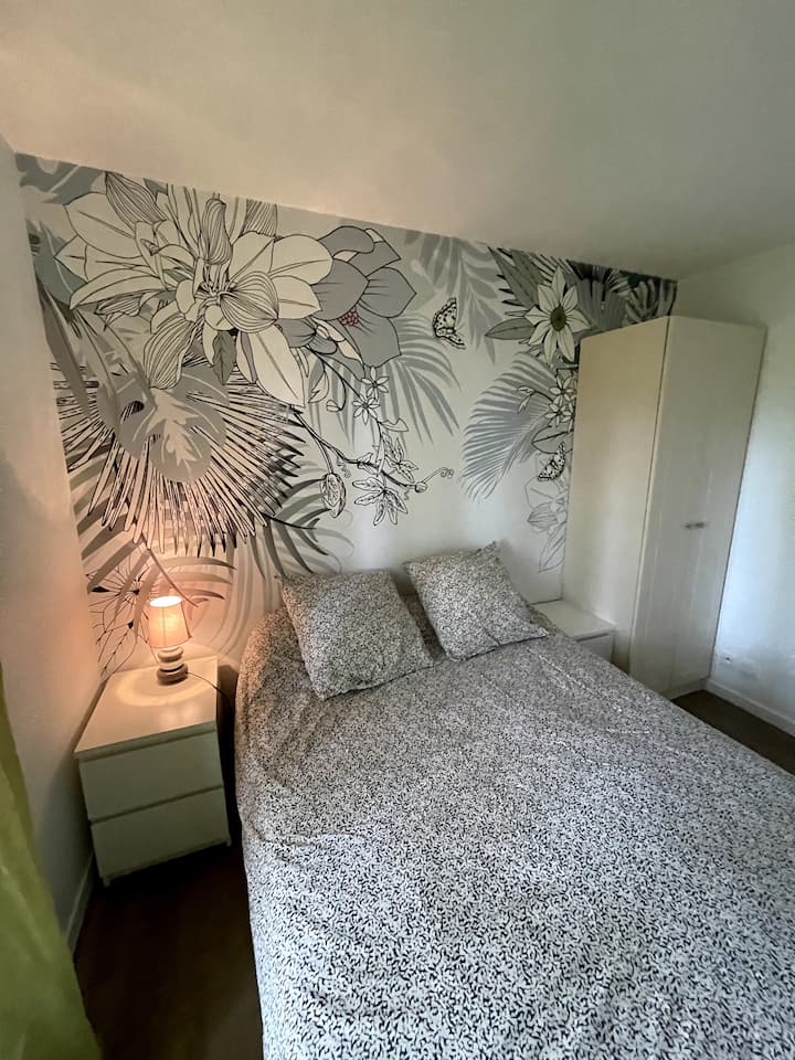 غرفة النوم 2