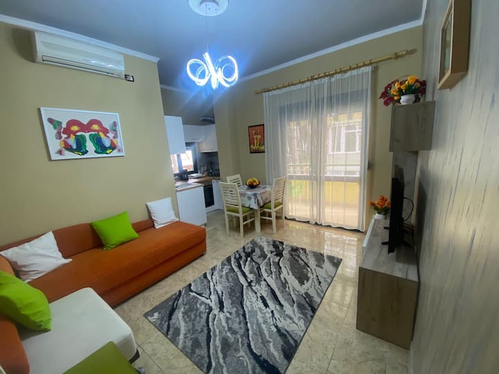 Rebi Beach Apartament - Golem