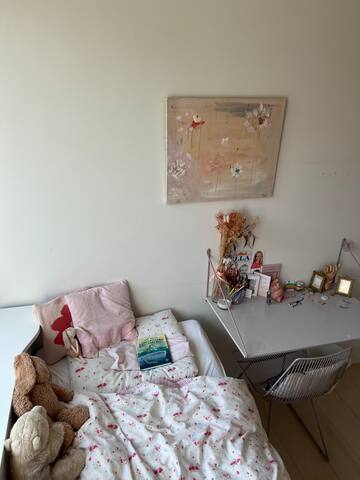 Townhouse close to beach and with private parking gallery image 5