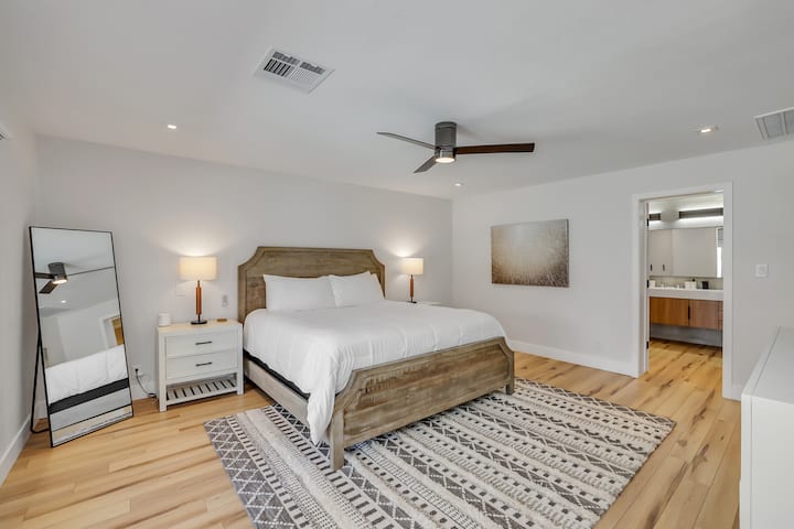 Მასტერ-საძინებელი - საწოლი 193 × 203 სმ