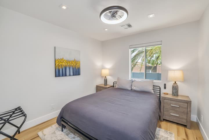 Საძინებელი 5 - საწოლი 152 × 203 სმ