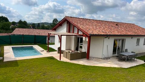 Nice quiet house in Espelette