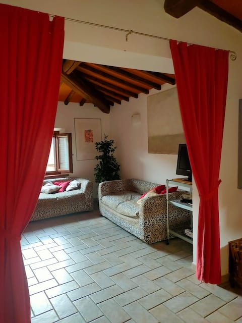 Proprietà Airbnb di successo: casadipaola a Gambassi Terme