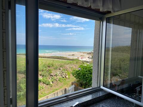 Chalet direct beach access