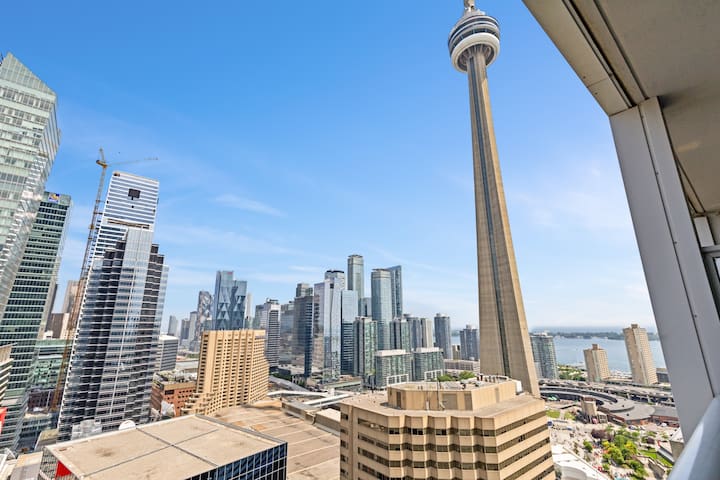 * 2 bedroom CN Tower/Lake View * gallery image 2