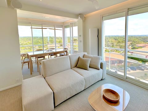 Popular Airbnb listing: Ocean view and forest, the beach at your feet in Soorts Hossegor