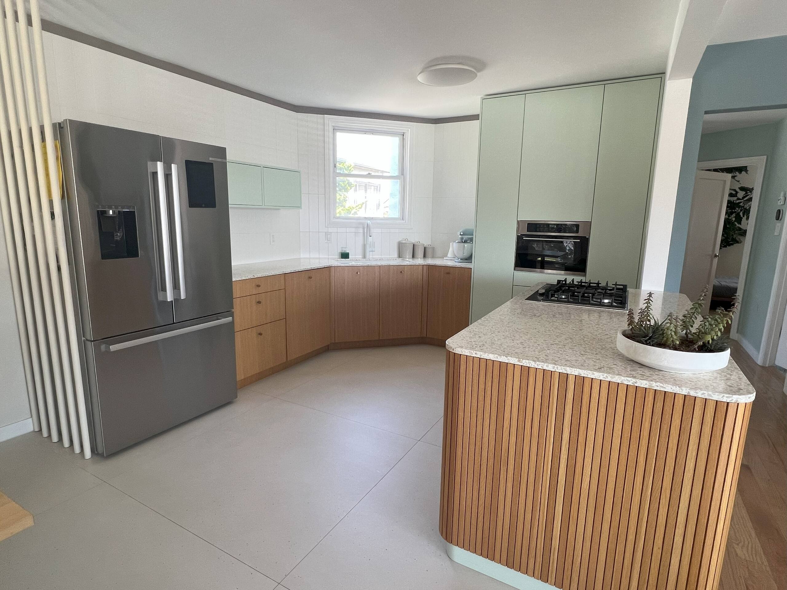 Home in San Francisco · ★4.95 · 3 bedrooms · 3 beds · 2 baths - Image 2