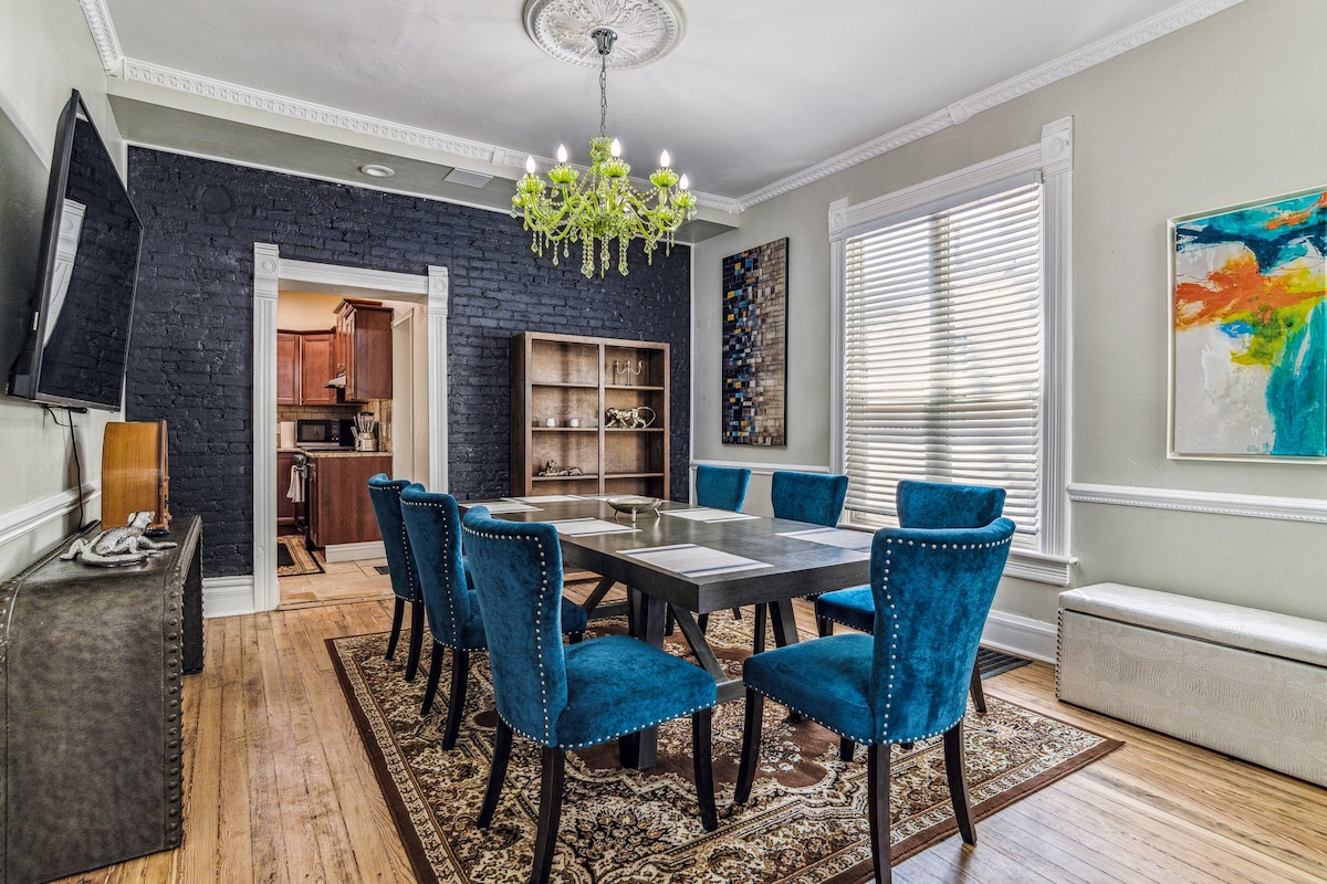 Victorian Gem Downtown Denver