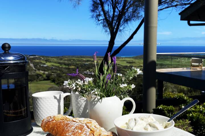 Luxe Coastal Ocean Views – Golf & Winery Heaven MP gallery image 5