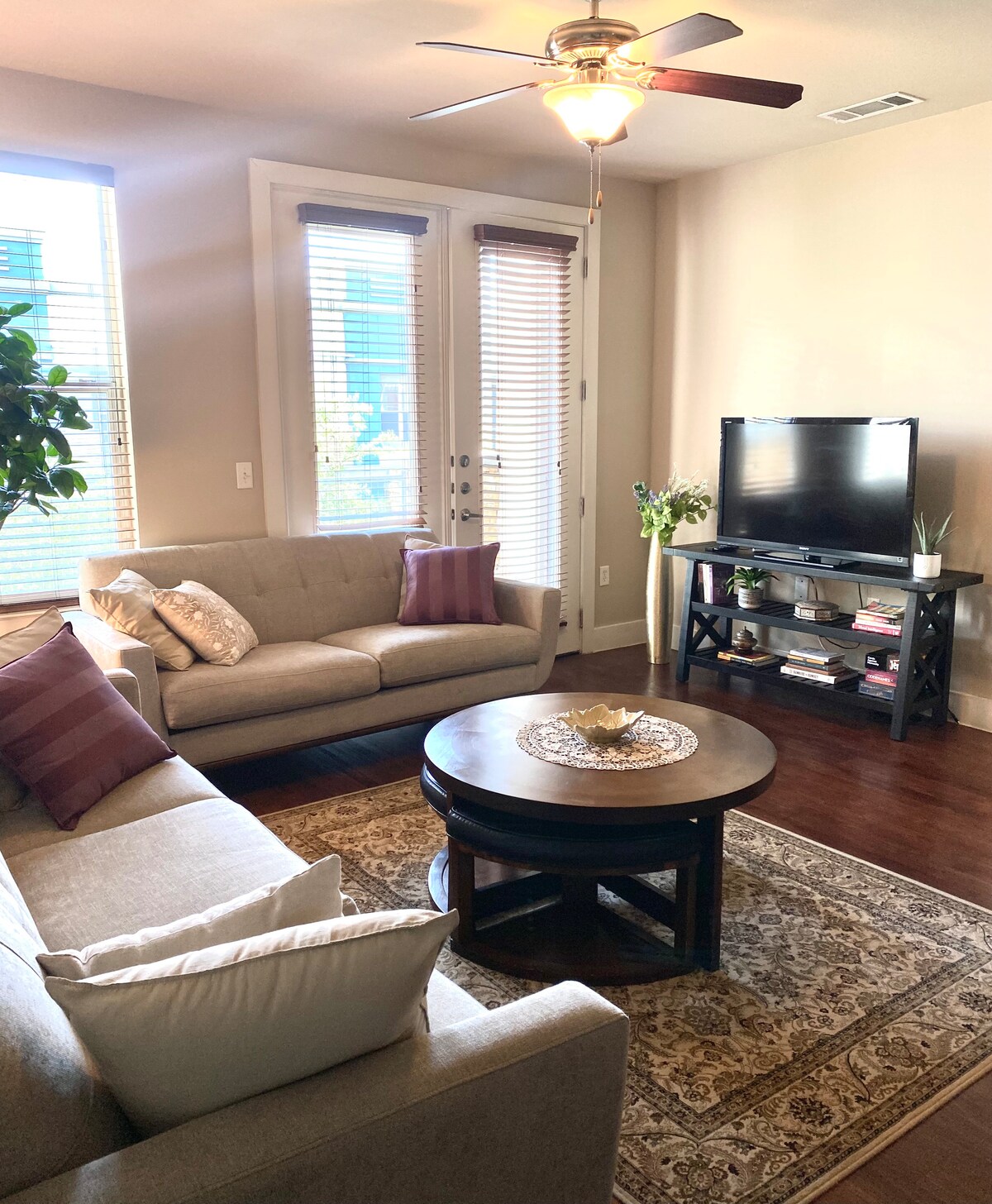 The Getaway at Addison Circle Apartments for Rent in Addison, Texas, United States Airbnb
