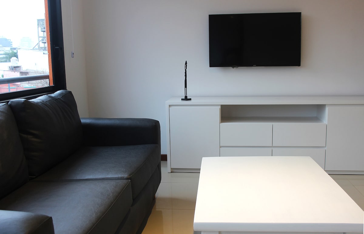 Airbnb con mejor rendimiento: Palermo Queen beautiful 80 square meter apartment en Comuna 15