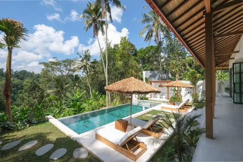 Villa Lestari: A Japanese-Styled Haven in Ubud