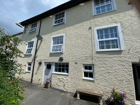 Character cottage, Mevagissey