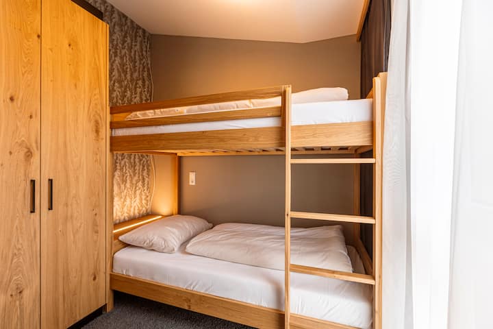 Примерно изображение – Апартамент Superior с 2 спални – Zillertal Suites Fügen by ALPS RESORTS 