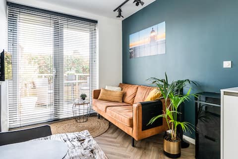 Successful Airbnb property: Studio Noorderzon within walking distance of the beach! in Wijk 12 Westkapelle